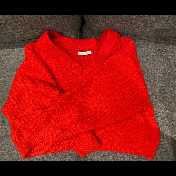 Red knit sweater, PULL&BEAR, semi new - Picture 2 of 3
